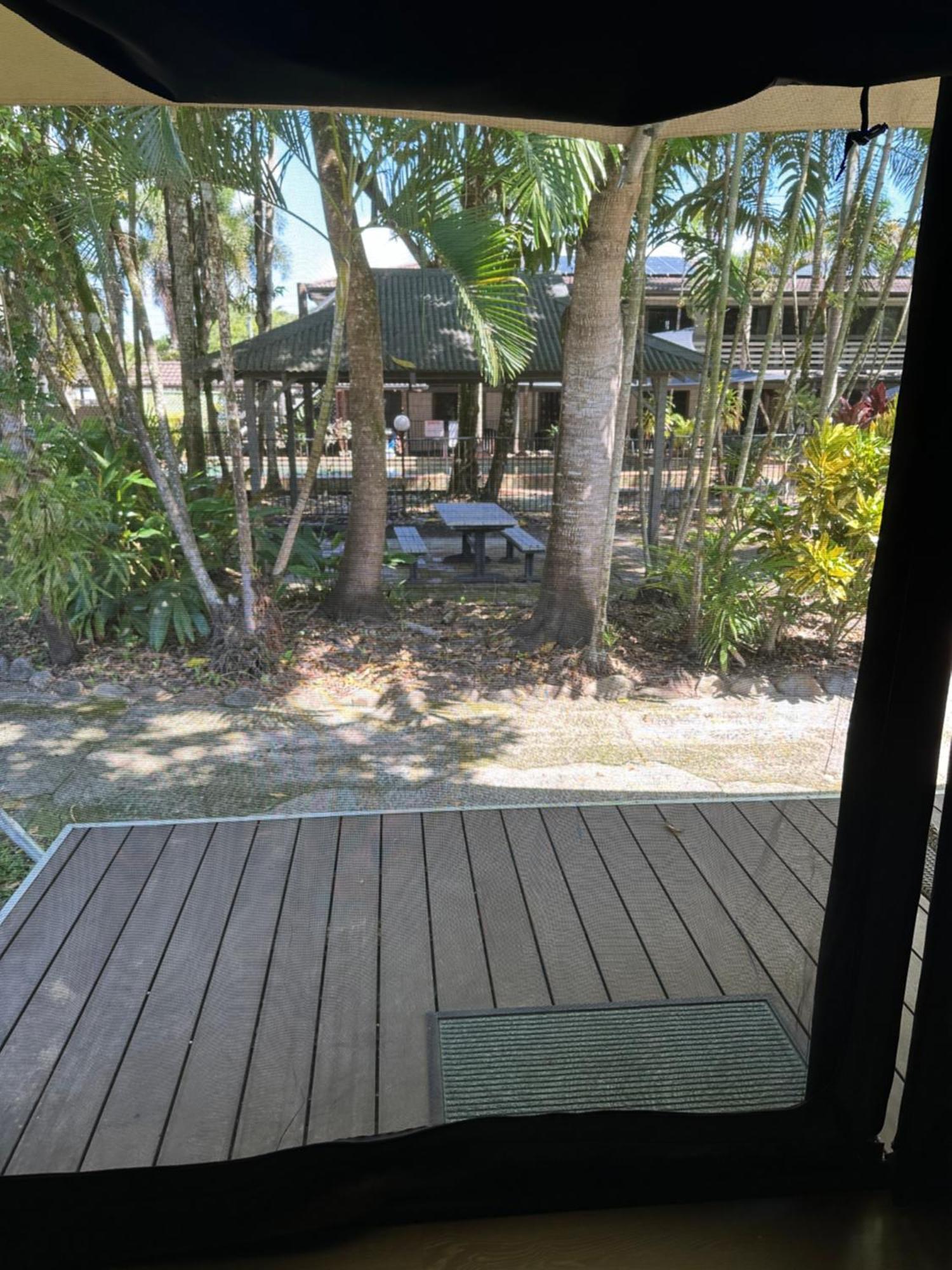 קורימינה ביץ' King Reef Resort מראה חיצוני תמונה