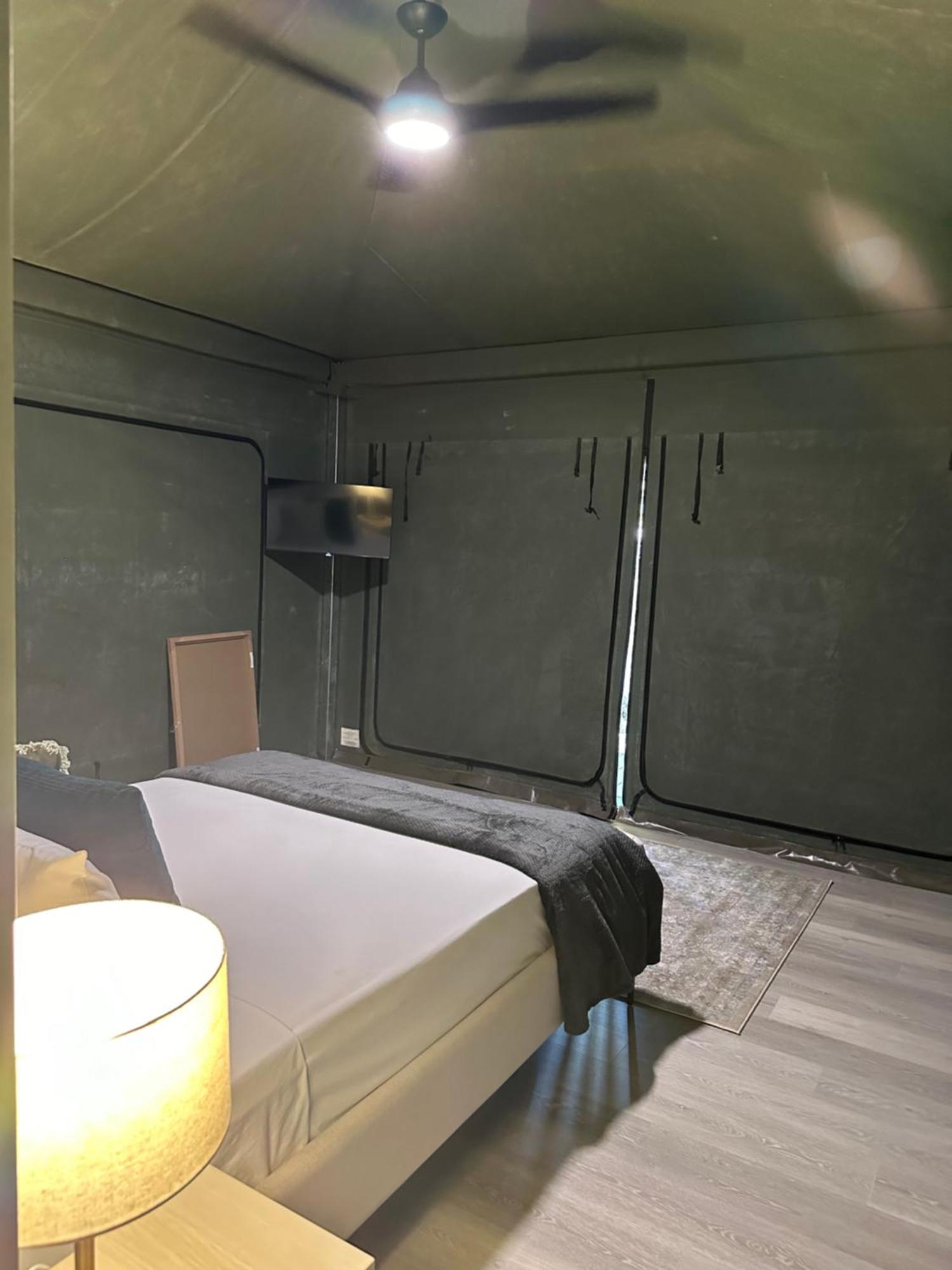 קורימינה ביץ' King Reef Resort מראה חיצוני תמונה
