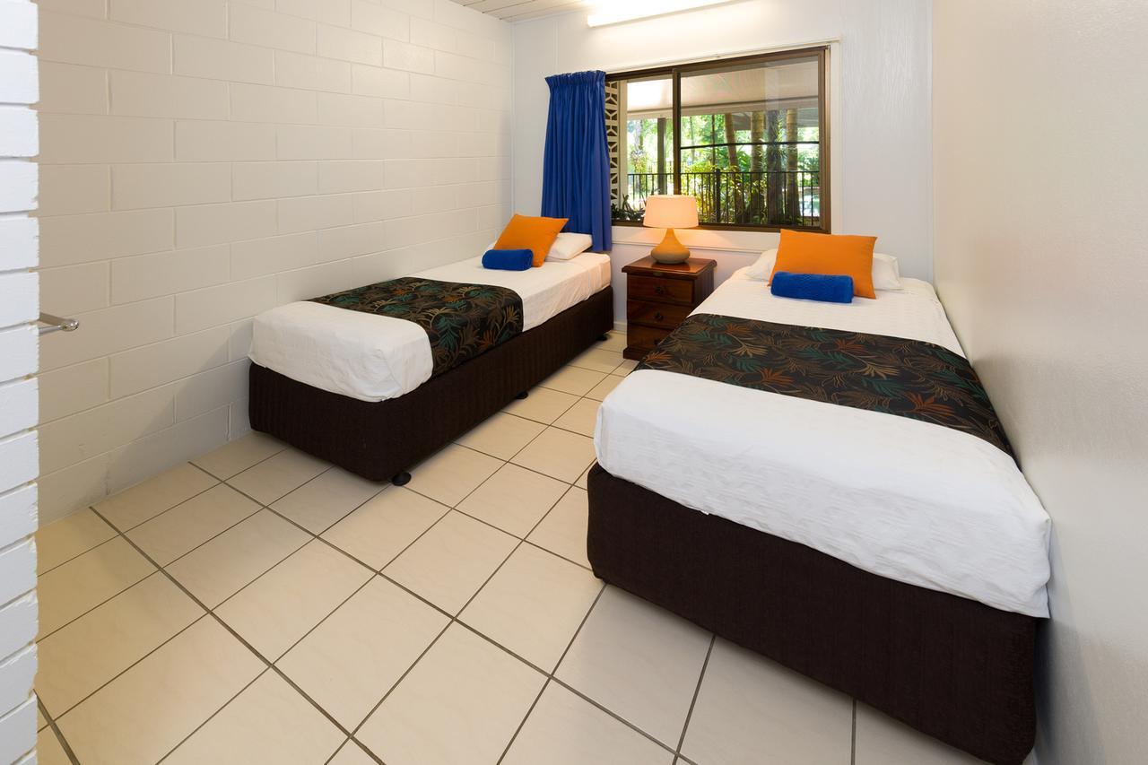 קורימינה ביץ' King Reef Resort מראה חיצוני תמונה